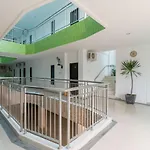 Urbanview Hotel Ephe Palembang