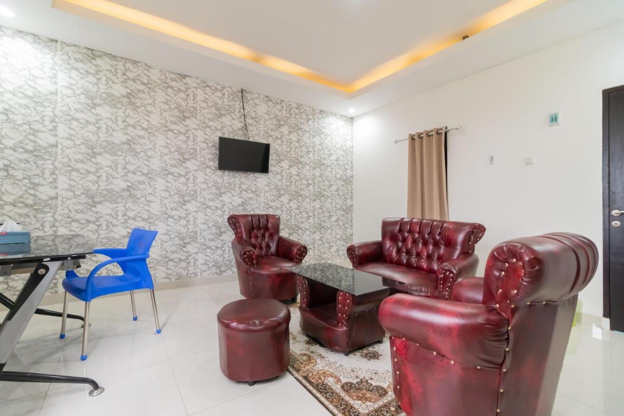 Urbanview Ephe 3* Palembang
